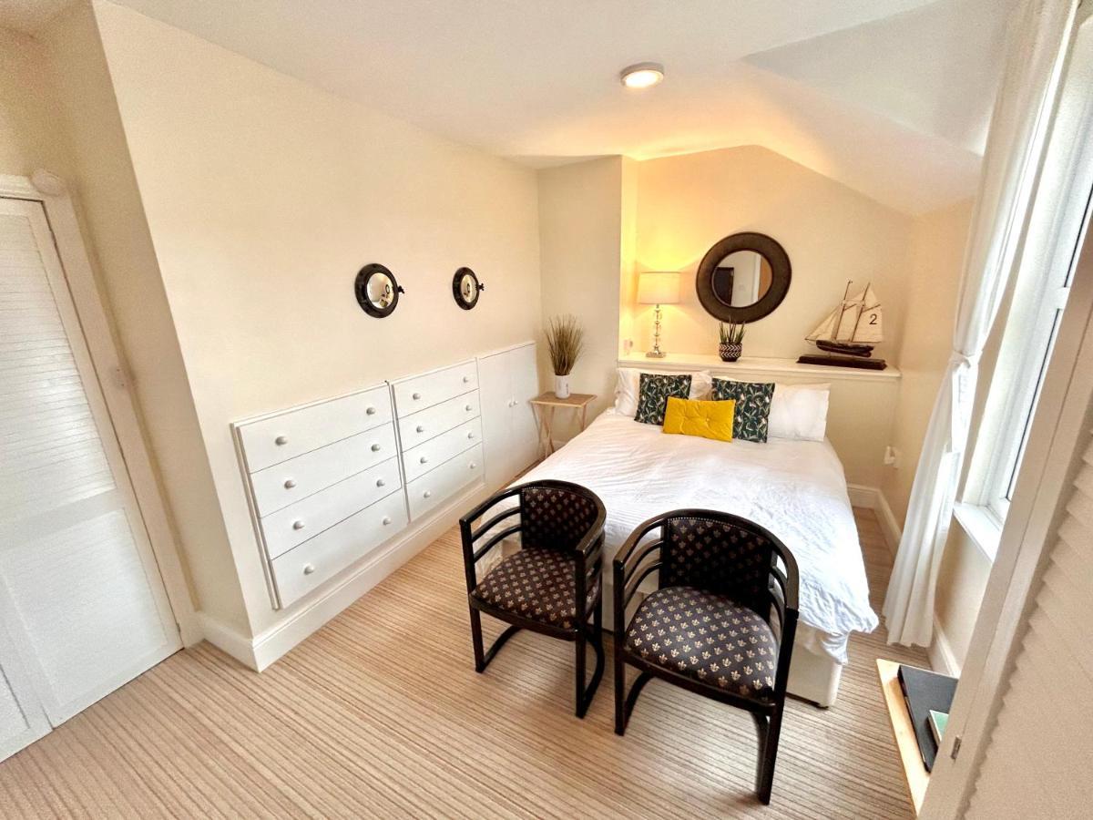 Holland House Apartment New Brighton Bagian luar foto