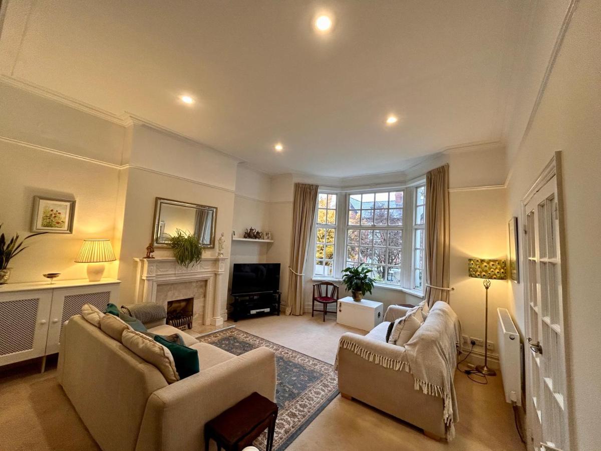 Holland House Apartment New Brighton Bagian luar foto